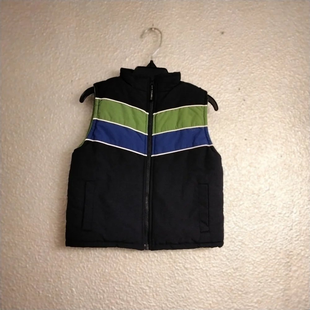 Carter's Boy's Sleeveless Vest  Size 24Mo